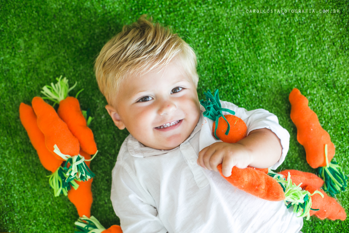 ensaio infantil, ensaio pascoa, joinville, ensaio criança. criança, coelho, foots pascoa, ensaio pascoa, ensaio pascoa joinville, cenario pascoa, carol costa fotografia, carol costa, fotografia