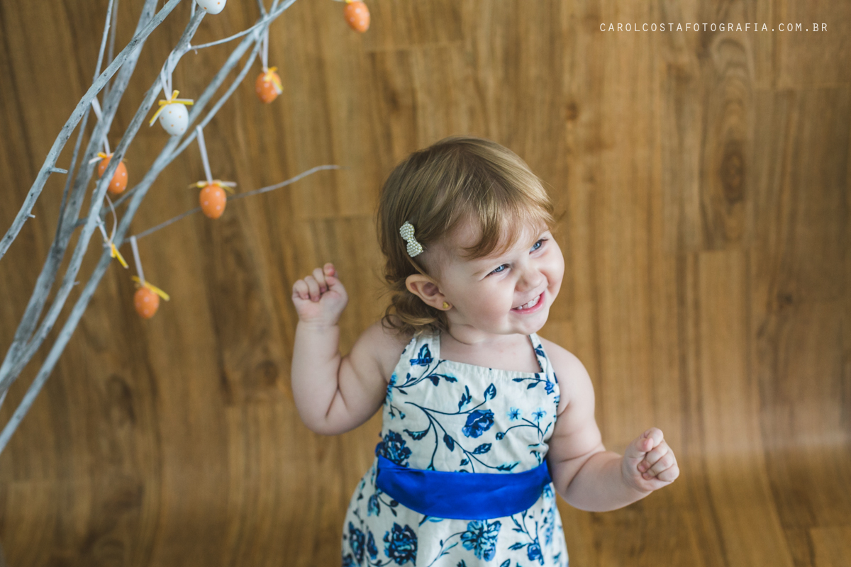 ensaio infantil, ensaio pascoa, joinville, ensaio criança. criança, coelho, foots pascoa, ensaio pascoa, ensaio pascoa joinville, cenario pascoa, carol costa fotografia, carol costa, fotografia