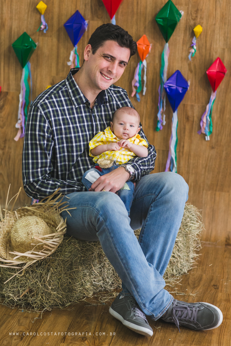 ensaio infantil, joinville, ensaio criança. criança, carol costa fotografia, carol costa, fotografia, acompanhamento infantil, festa junina, ensaio caipira