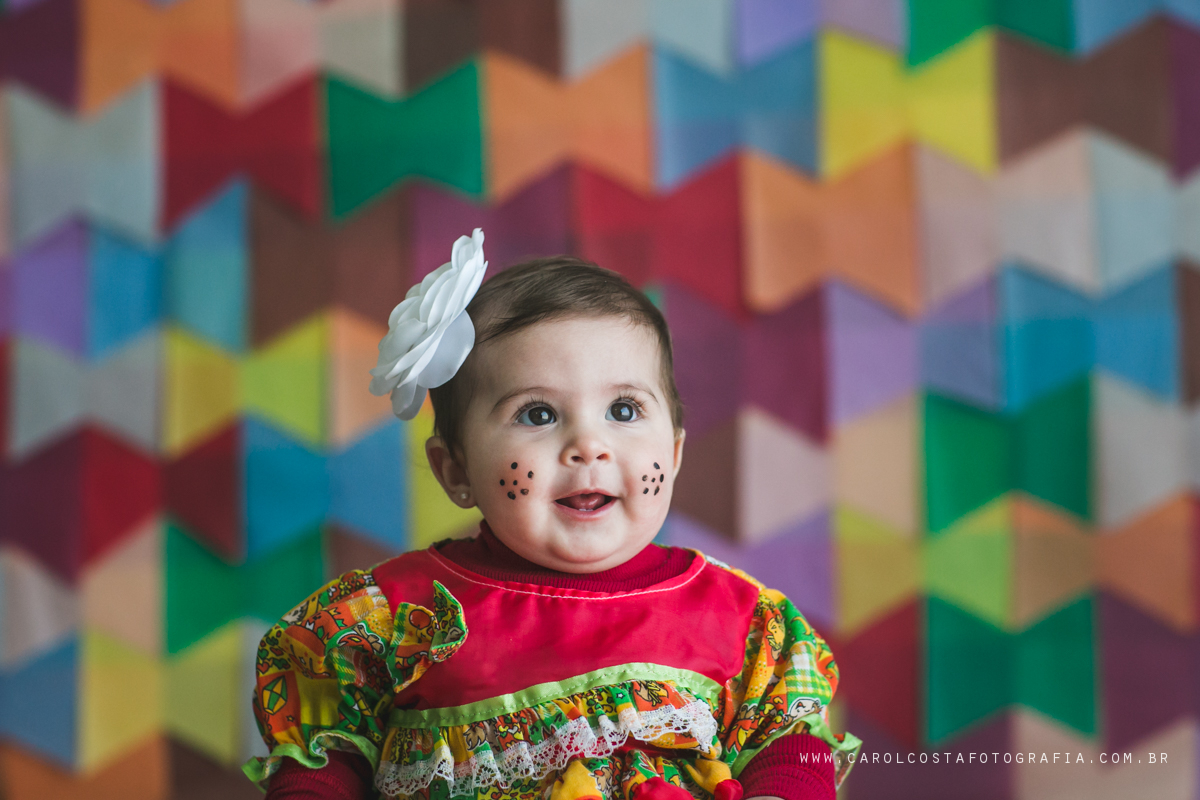 ensaio infantil, joinville, ensaio criança. criança, carol costa fotografia, carol costa, fotografia, acompanhamento infantil, festa junina, ensaio caipira