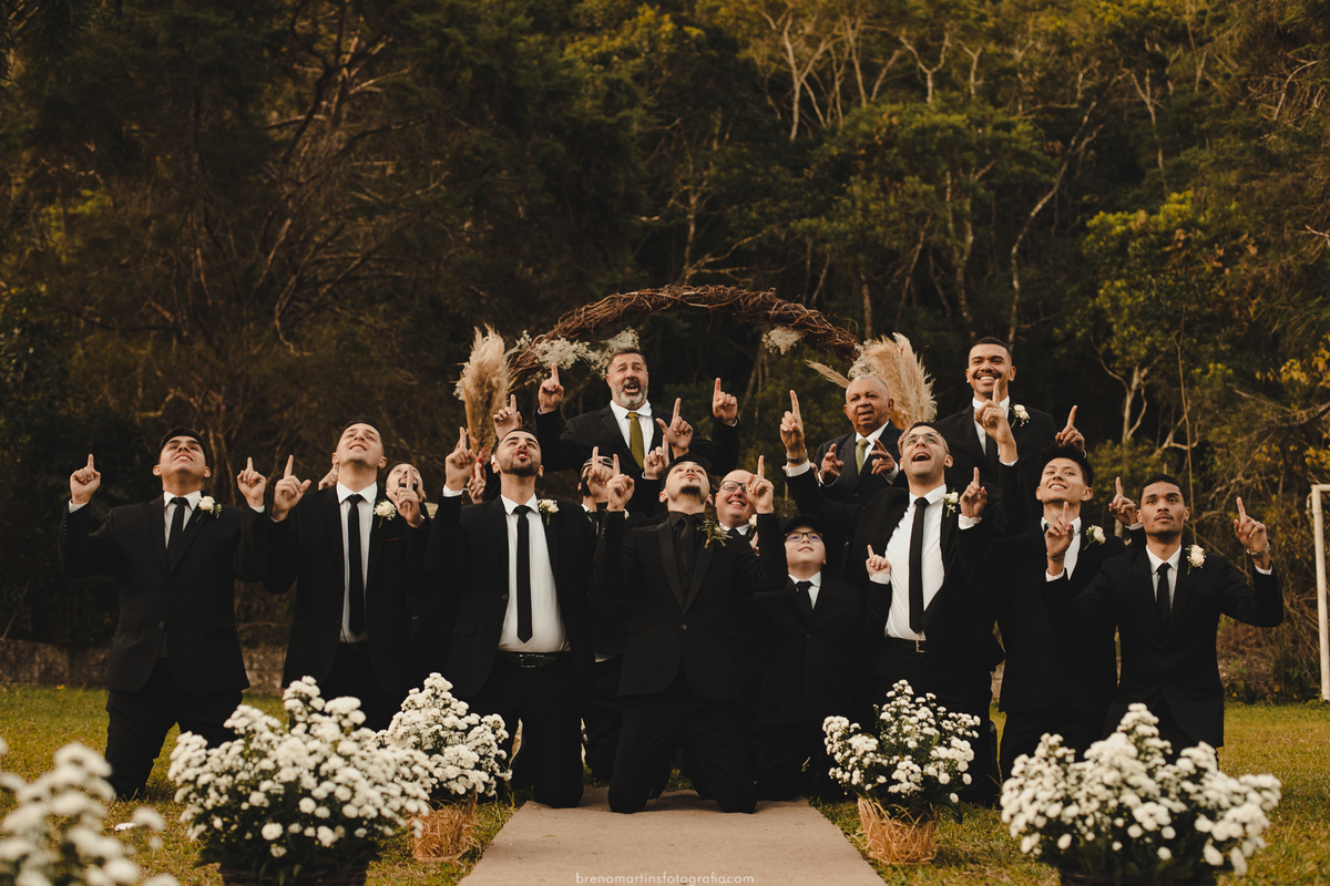 valeska-e-aaron-casamento-em-itapecerica-da-serra-estrada-dos-botelhos-1944-breno-martins-fotografia-eternidade-templo-de-campinas-selamento-breno-martins-fotografia-templo-de-sao-paulo-templo-campinas-templo-rio-de-janeiro-templo-curitiba