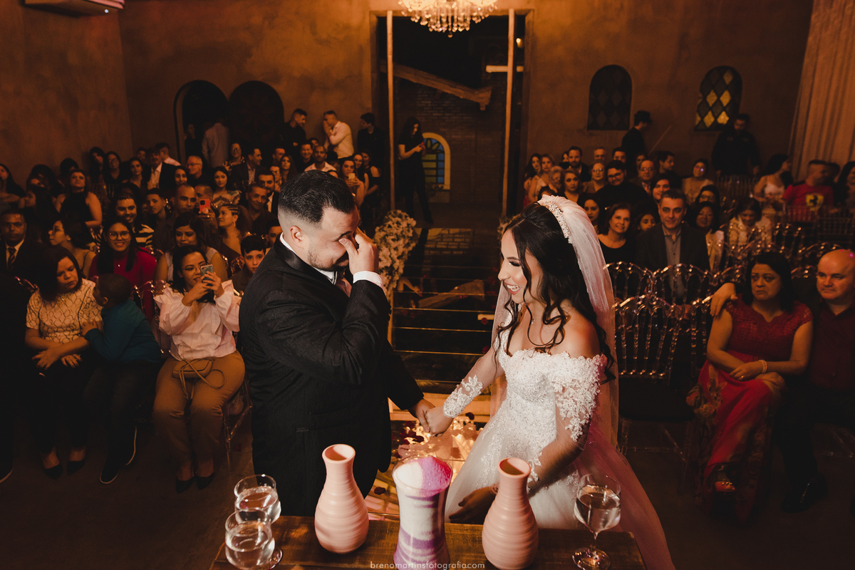 beatriz-e-henrique-casamento-cristiane-bastos-atelie-sao-bernardo-do-campo-avenida-renata-258-vila-formosa-espaco-mansao-o-casarao-breno-martins-fotografia