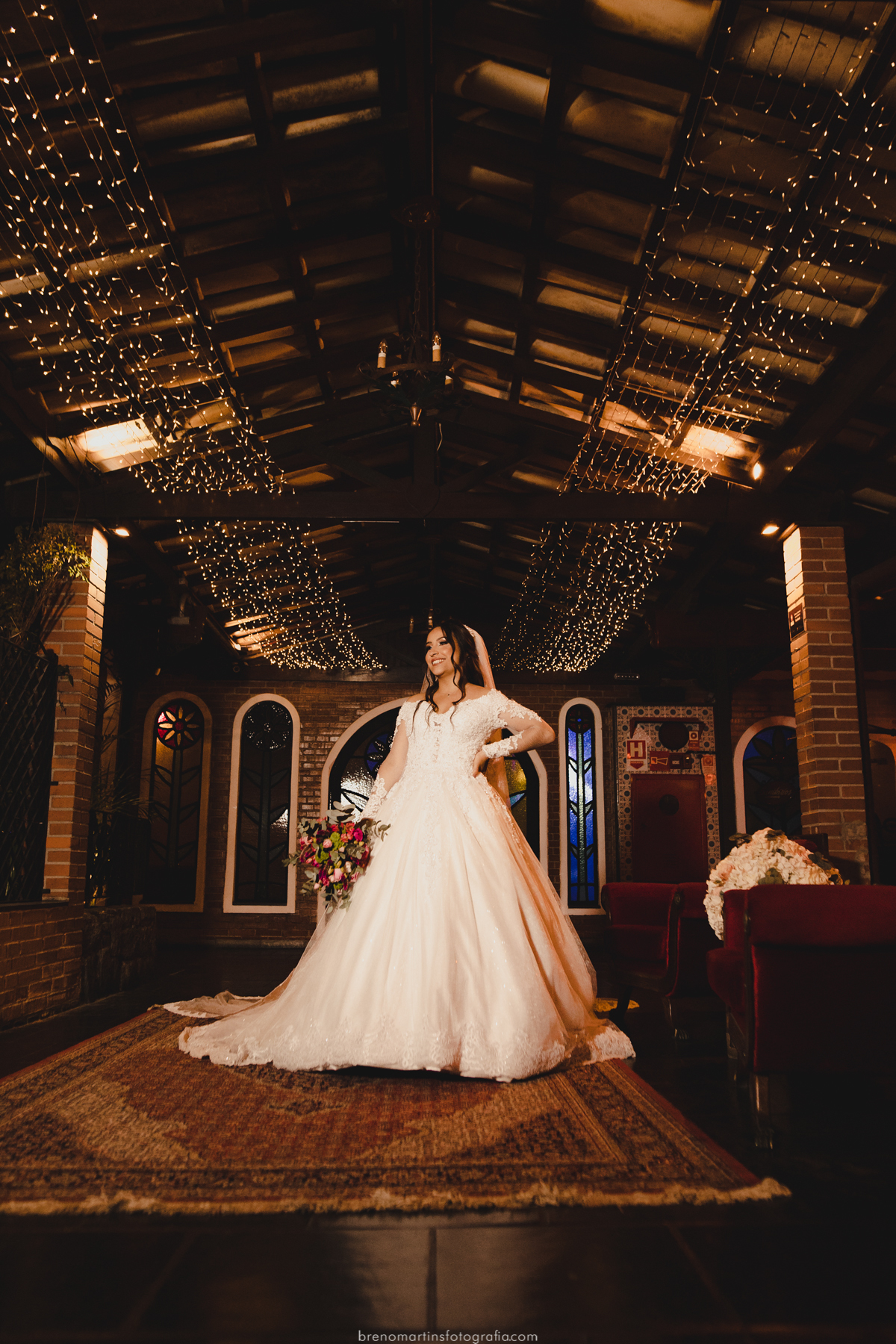 beatriz-e-henrique-casamento-cristiane-bastos-atelie-sao-bernardo-do-campo-avenida-renata-258-vila-formosa-espaco-mansao-o-casarao-breno-martins-fotografia