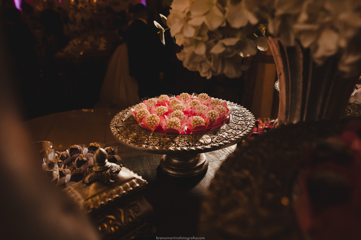 beatriz-e-henrique-casamento-cristiane-bastos-atelie-sao-bernardo-do-campo-avenida-renata-258-vila-formosa-espaco-mansao-o-casarao-breno-martins-fotografia