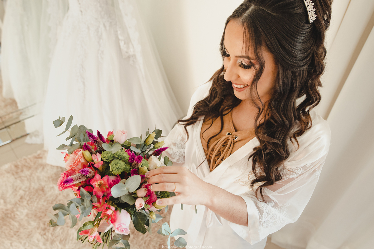 beatriz-e-henrique-casamento-cristiane-bastos-atelie-sao-bernardo-do-campo-avenida-renata-258-vila-formosa-espaco-mansao-o-casarao-breno-martins-fotografia