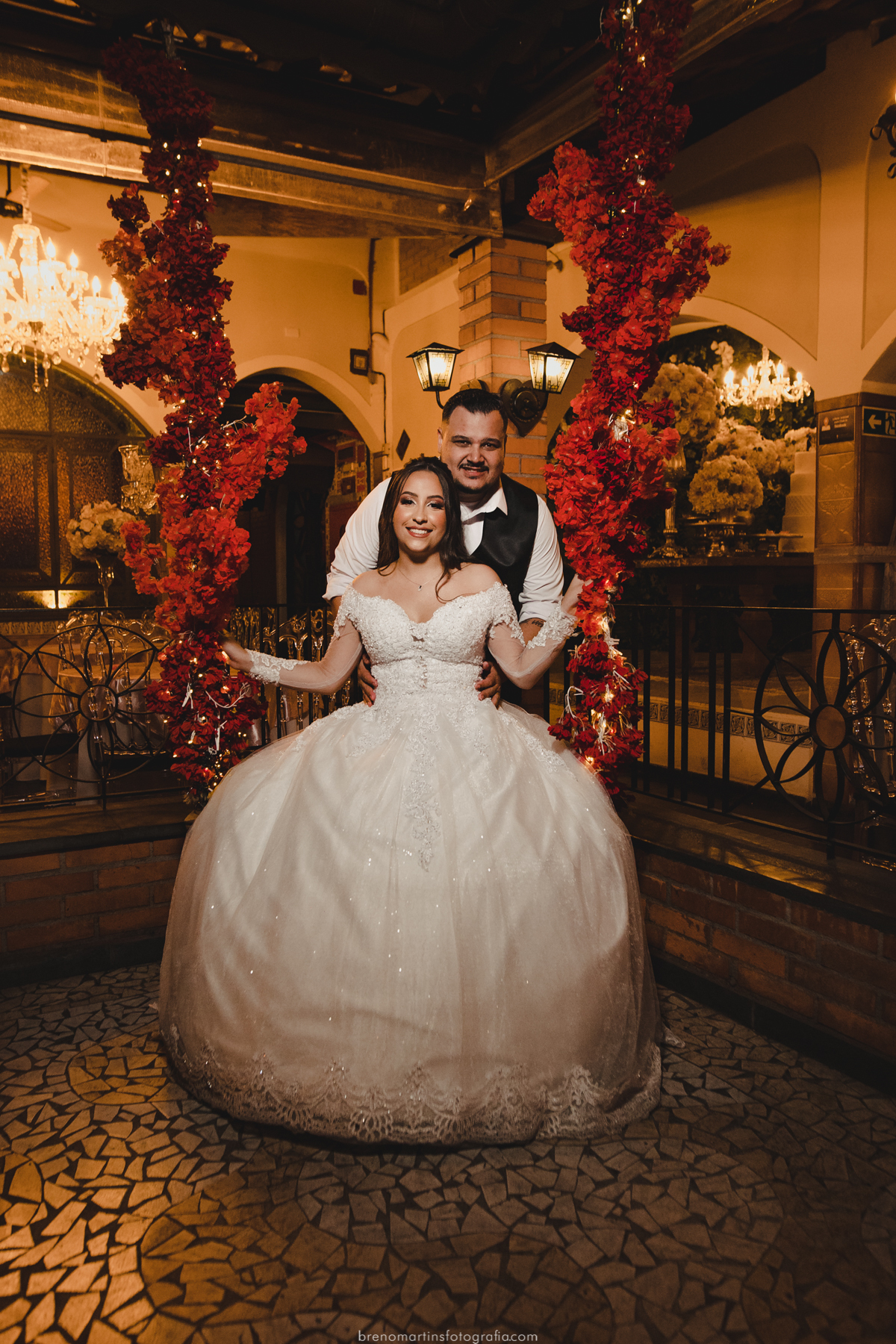 beatriz-e-henrique-casamento-cristiane-bastos-atelie-sao-bernardo-do-campo-avenida-renata-258-vila-formosa-espaco-mansao-o-casarao-breno-martins-fotografia