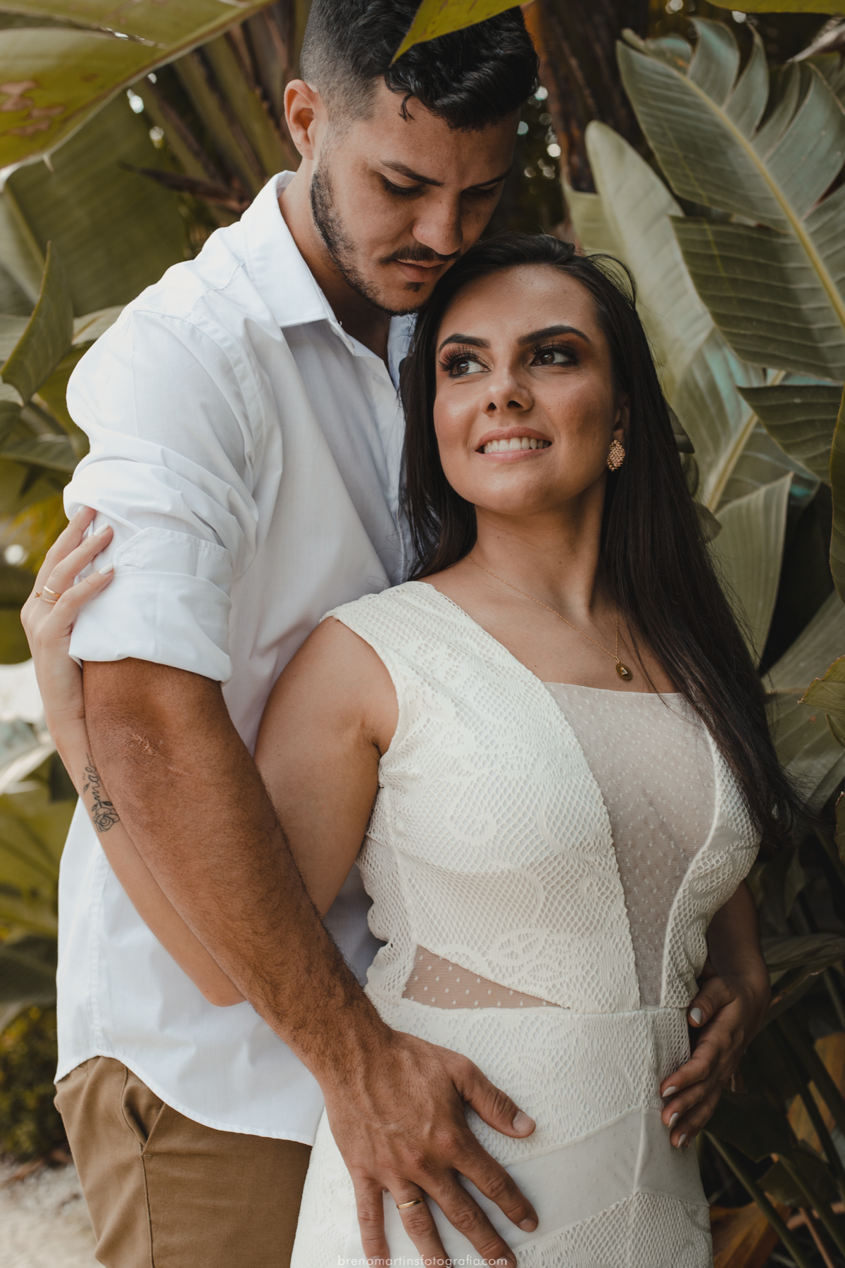 giovana-e-alan-pre-wedding-no-litoral-pre-wedding-na-praia-rivieira-sao-lourenco1