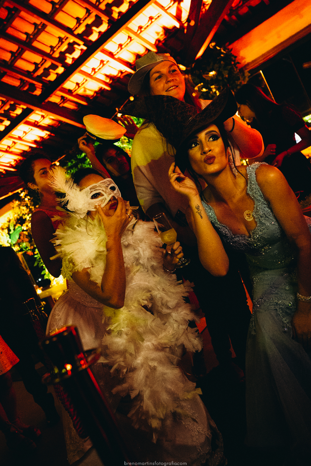 giovana-e-alan-making-of-no-espaco-nana-guido-itu-casamento-na-igreja-sao-judas-em-itu-sp-festa-do-casamento-no-rancho-zanoni-brenomartinsfoto-breno-martins-fotografia 