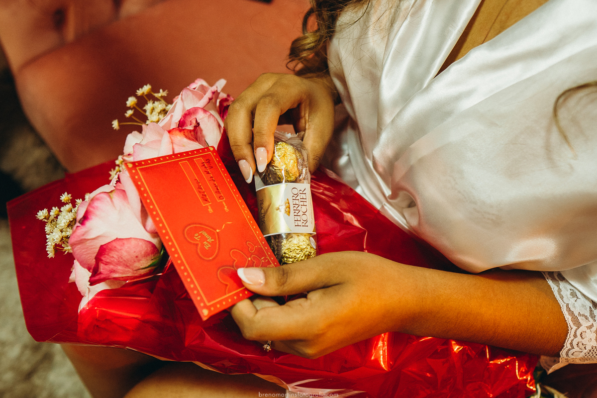 maine-e-matheus-making-of-noiva-atelie-make-up-e-art-viviane-calian-jacarei-sp-cerimonia-e-festa-espaco-boulevard-estrada--velha-de-igarata-1571-buffet-jacarei-sp-templo-de-campinas-casamento-no-templo-brenomartinsfoto