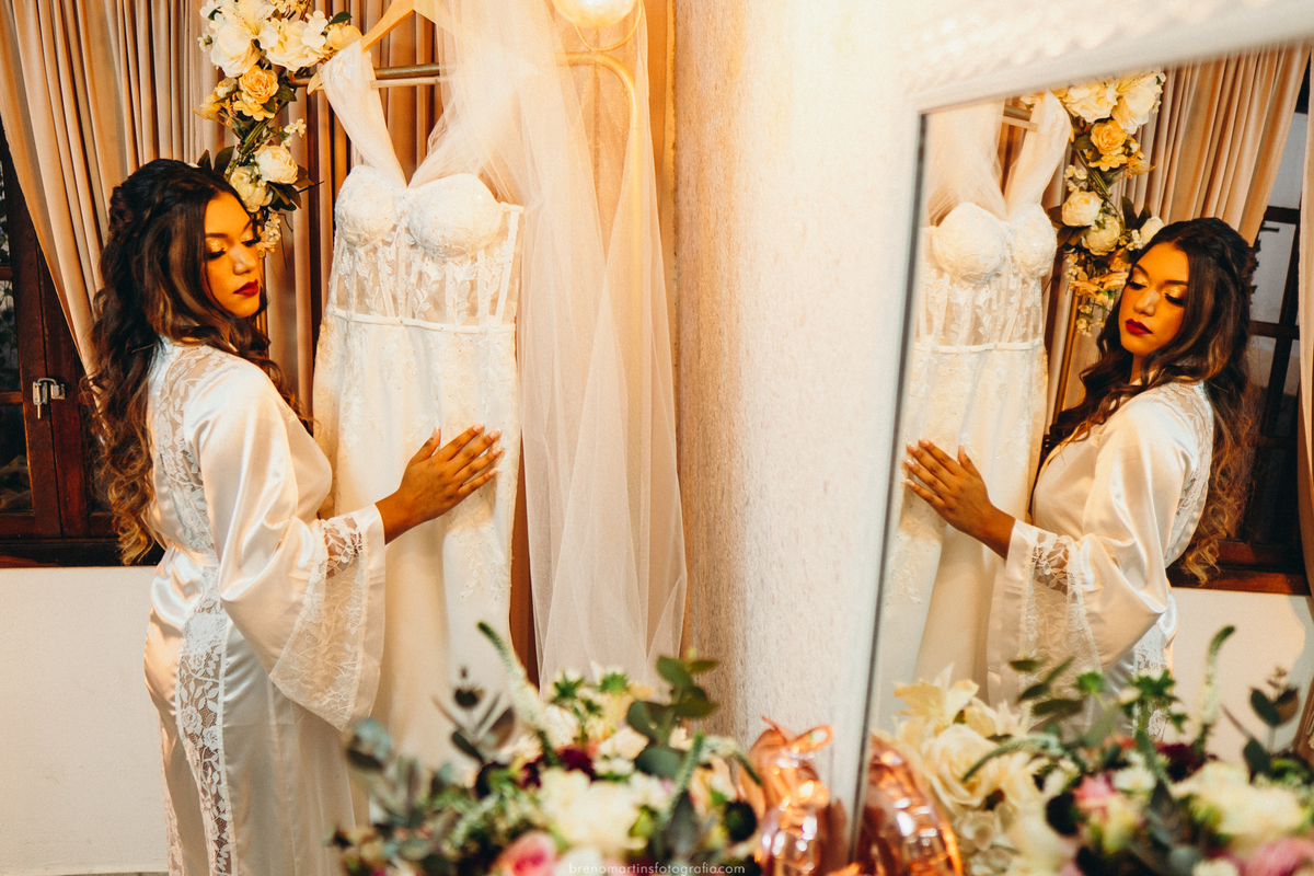 maine-e-matheus-making-of-noiva-atelie-make-up-e-art-viviane-calian-jacarei-sp-cerimonia-e-festa-espaco-boulevard-estrada--velha-de-igarata-1571-buffet-jacarei-sp-templo-de-campinas-casamento-no-templo-brenomartinsfoto