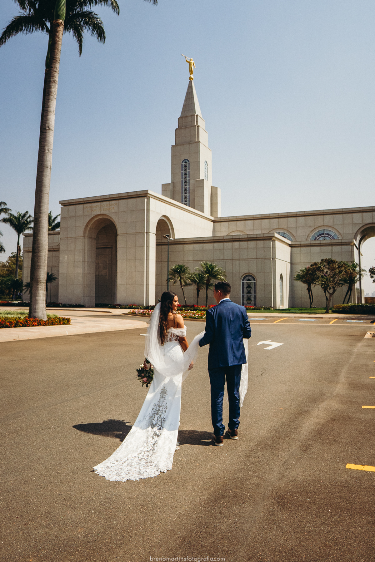 maine-e-matheus-making-of-noiva-atelie-make-up-e-art-viviane-calian-jacarei-sp-cerimonia-e-festa-espaco-boulevard-estrada--velha-de-igarata-1571-buffet-jacarei-sp-templo-de-campinas-casamento-no-templo-brenomartinsfoto