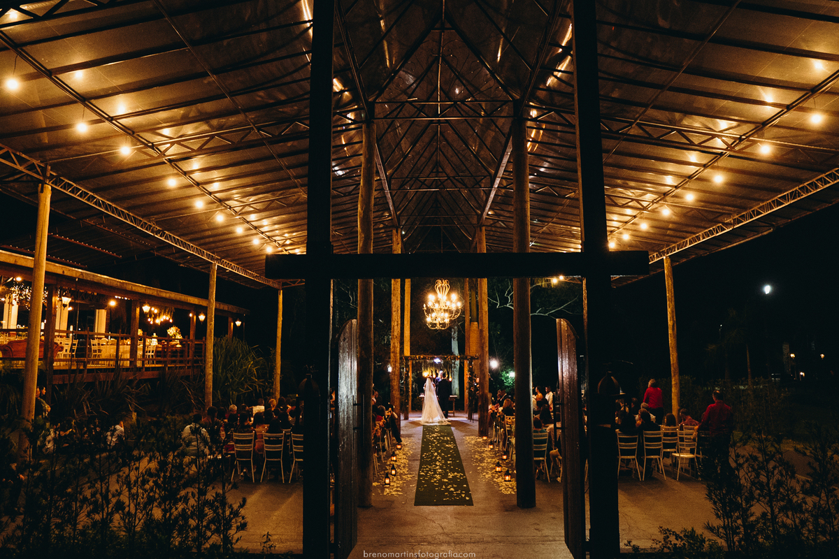 maine-e-matheus-making-of-noiva-atelie-make-up-e-art-viviane-calian-jacarei-sp-cerimonia-e-festa-espaco-boulevard-estrada--velha-de-igarata-1571-buffet-jacarei-sp-templo-de-campinas-casamento-no-templo-brenomartinsfoto