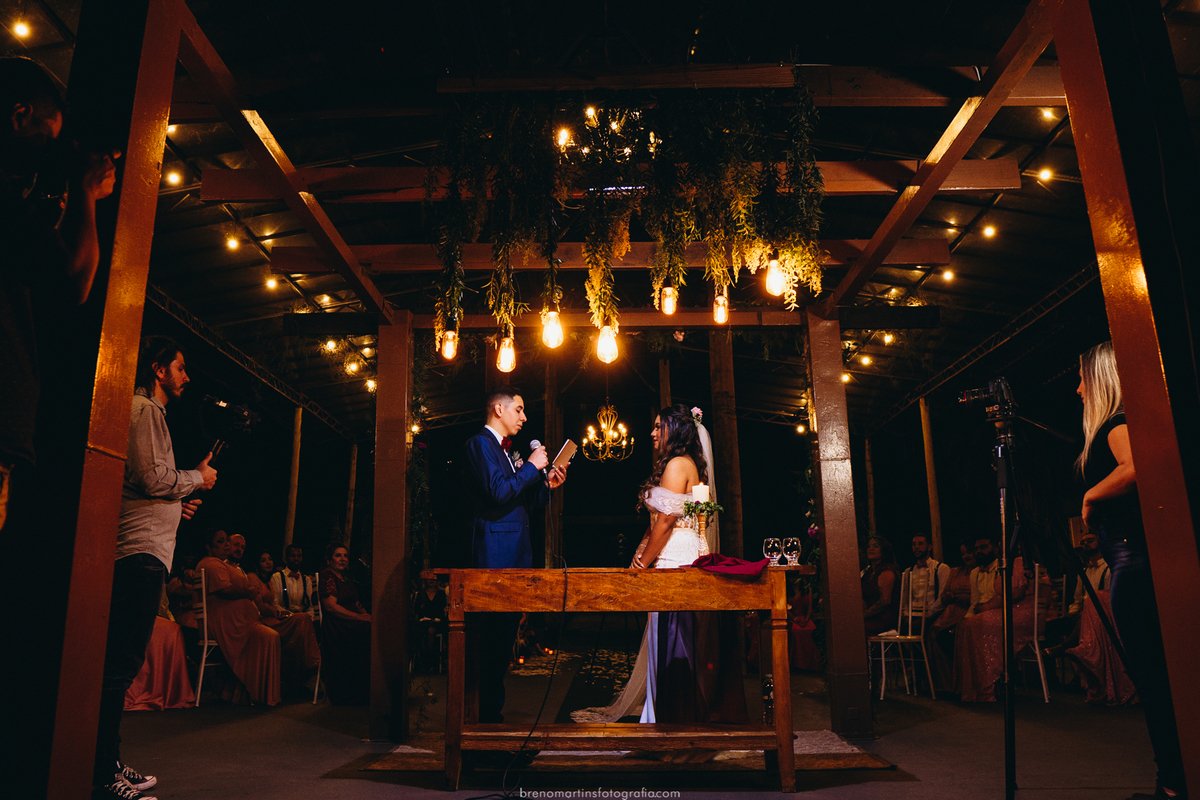 maine-e-matheus-making-of-noiva-atelie-make-up-e-art-viviane-calian-jacarei-sp-cerimonia-e-festa-espaco-boulevard-estrada--velha-de-igarata-1571-buffet-jacarei-sp-templo-de-campinas-casamento-no-templo-brenomartinsfoto