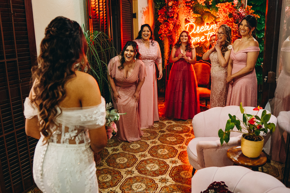 maine-e-matheus-making-of-noiva-atelie-make-up-e-art-viviane-calian-jacarei-sp-cerimonia-e-festa-espaco-boulevard-estrada--velha-de-igarata-1571-buffet-jacarei-sp-templo-de-campinas-casamento-no-templo-brenomartinsfoto