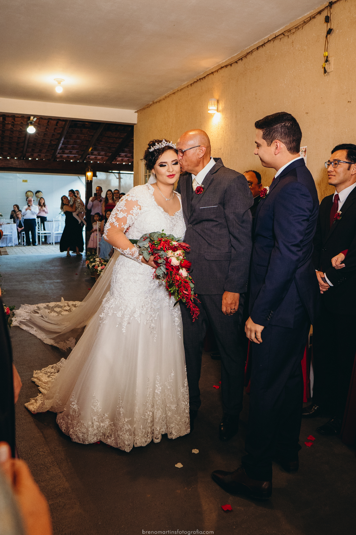 larissa-e-pieter-casamento-em-pilar-do-sul-casamento-sud-templo-de-sao-paulo-campinas-rio-de-janeiro-breno-martins-fotografia