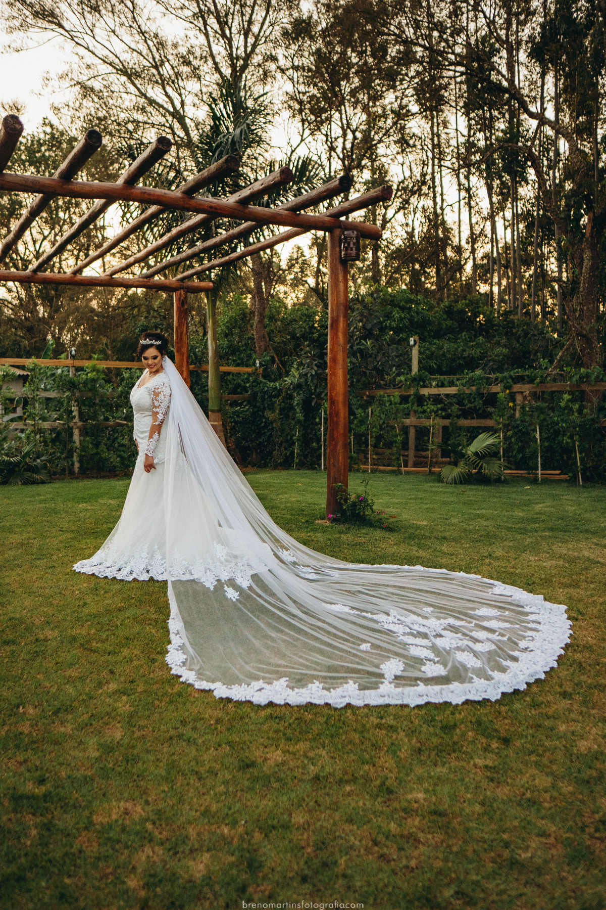 larissa-e-pieter-casamento-em-pilar-do-sul-casamento-sud-templo-de-sao-paulo-campinas-rio-de-janeiro-breno-martins-fotografia
