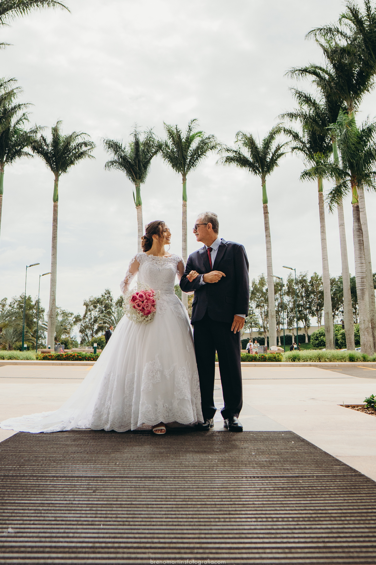 camila-e-rauan-sessao-familia-eternidade-templo-de-campinas-selamento-breno-martins-fotografia-templo-de-sao-paulo-templo-campinas-templo-rio-de-janeiro-templo-curitiba-mormon-sud_no-casamento