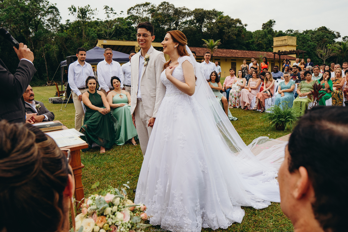 carina-e-caio-hipica-itanhaem-casamento-no-campo-brenomartinsfoto