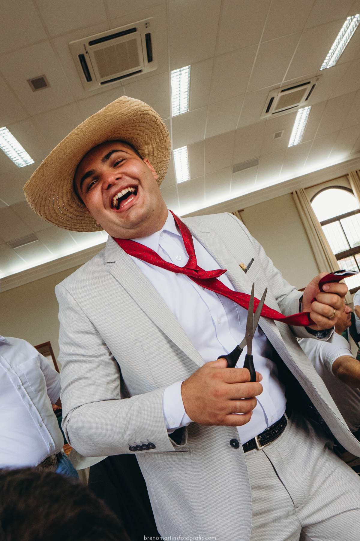 giovana-e-leonardo-casamento-sud-na-capela-cerimonia-e-recepcao-brenomartinsfoto-templo-de-campinas-templo-sud-breno-martins-fotografia