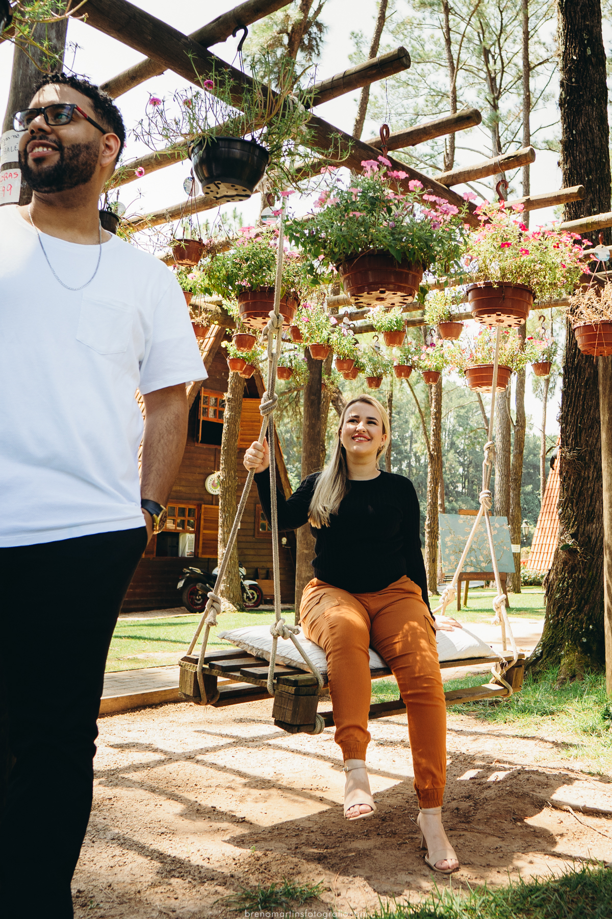 beatriz-e-douglas-pre-wedding-em-holambra-no-bloemen-park-cidade-das-flores-casamento-sud-templo-de-campinas-sao-paulo-brenomartinsfoto-breno-martins-fotografia