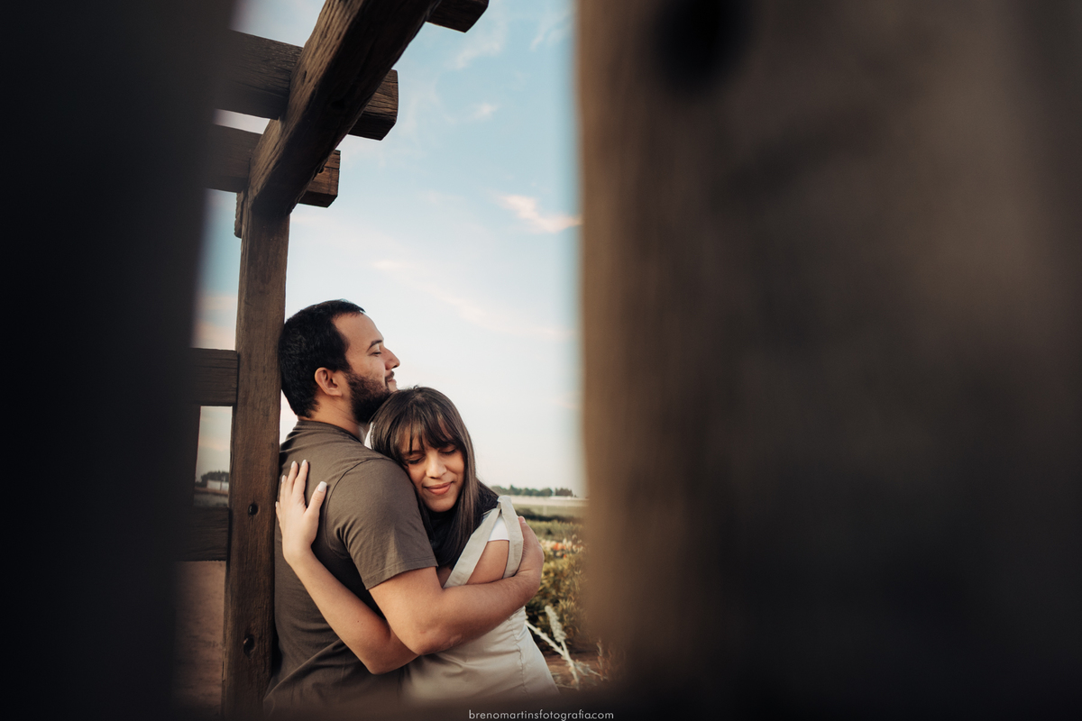 ana-e-caue-sessao-de-fotos-em-casal-sessao-gestante-familia-brenomartinsfoto-breno-martins-fotografia-parque-macena-em-holambra-fotografo-em-holambra