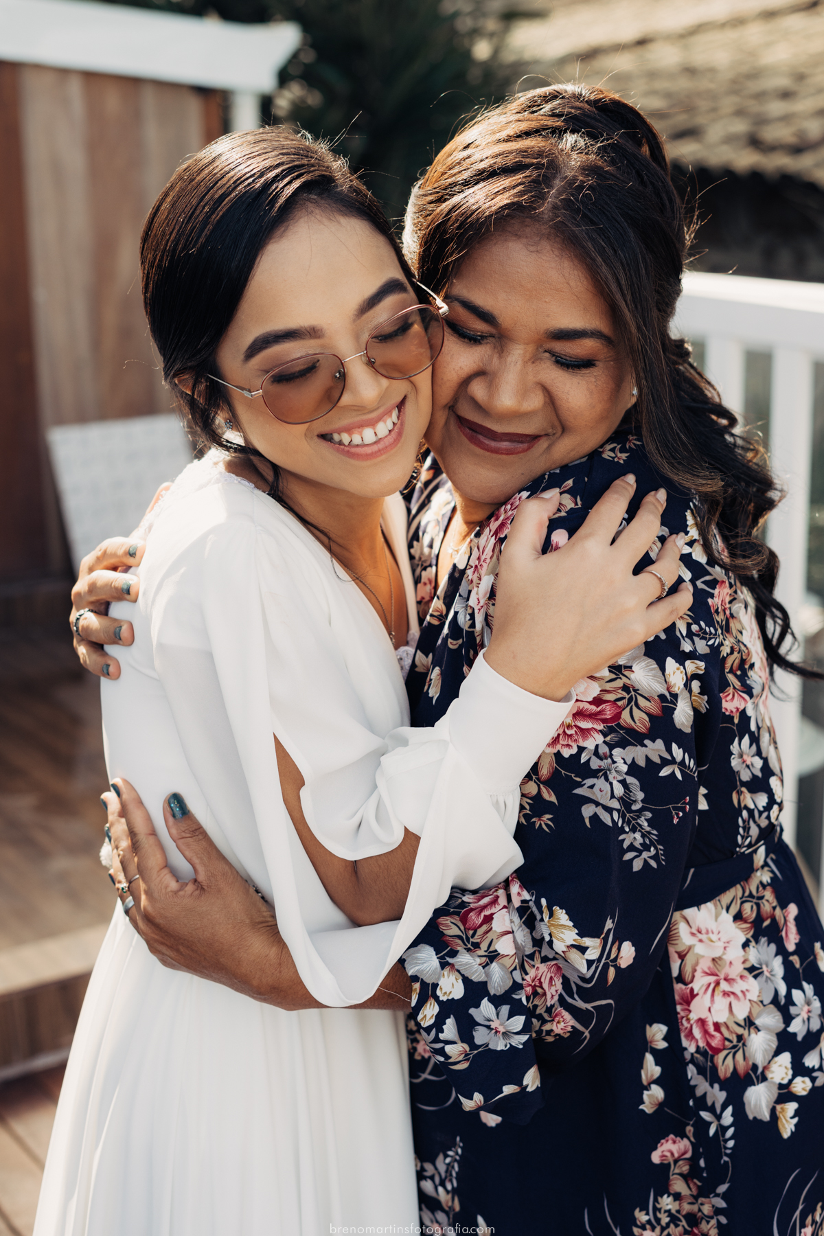 laura-e-samuel-casamento-na-capela-sud-guaruja-casamento-recepcao-no-restaurante-monduba-guaruja-casamento-na-praia-brenomartinsfoto-breno-martins-fotografia