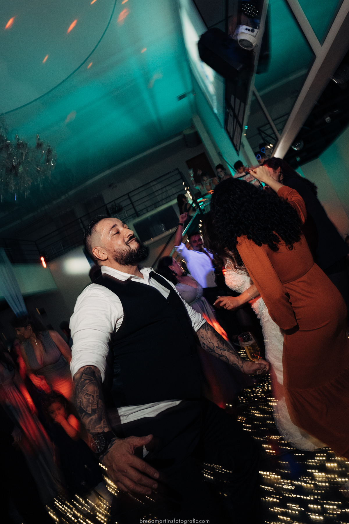 gabriella-e-gabriel-making-of-noiva-no-espaco-le-charmant-casamento-no-espaco-halo-osasco-sp-brenomartinsfoto-breno-martins-fotografia