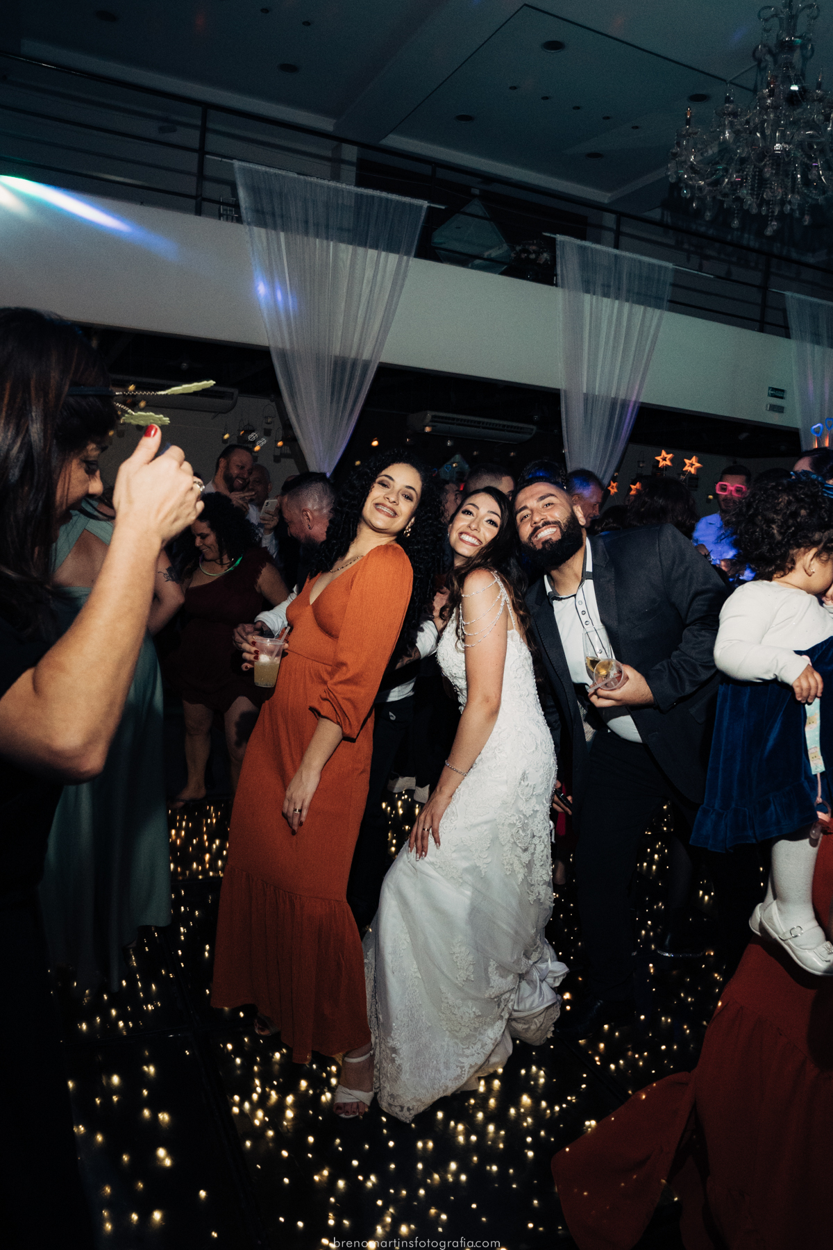 gabriella-e-gabriel-making-of-noiva-no-espaco-le-charmant-casamento-no-espaco-halo-osasco-sp-brenomartinsfoto-breno-martins-fotografia