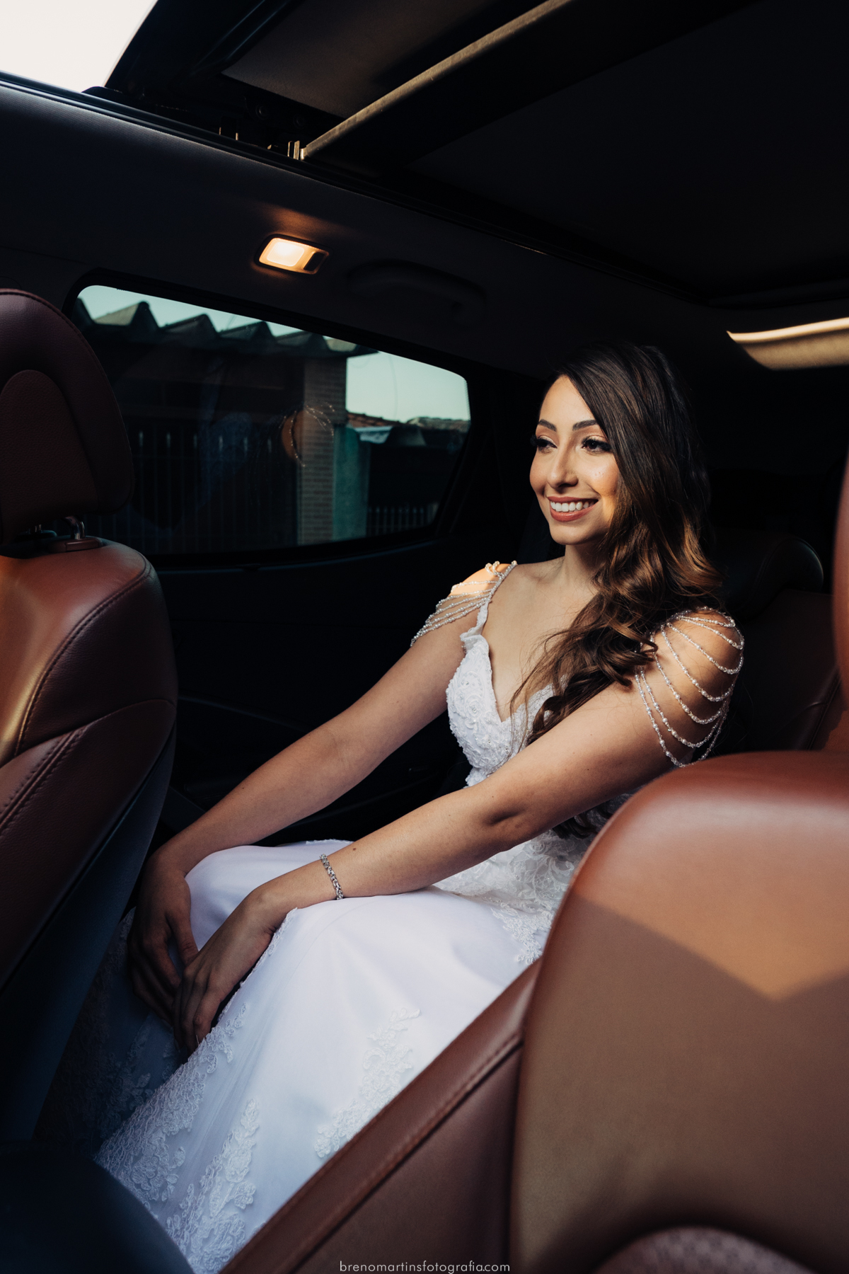 gabriella-e-gabriel-making-of-noiva-no-espaco-le-charmant-casamento-no-espaco-halo-osasco-sp-brenomartinsfoto-breno-martins-fotografia