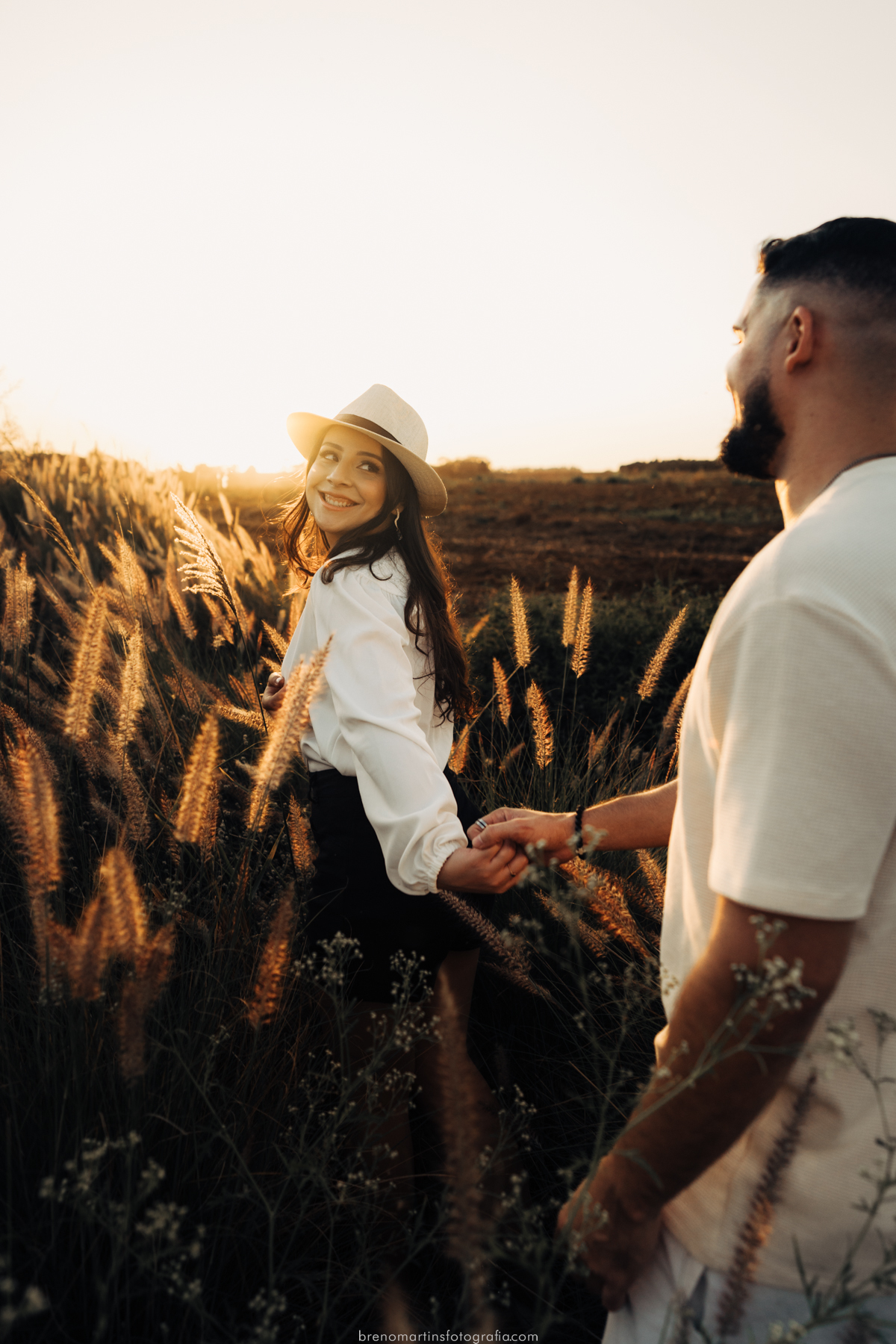 maiune-e-ruan-pre-wedding-em-holambra-no-sitio-essencia-do-campo-cidade-das-flores-breno-martins-fotografia-brenomartinsfoto
