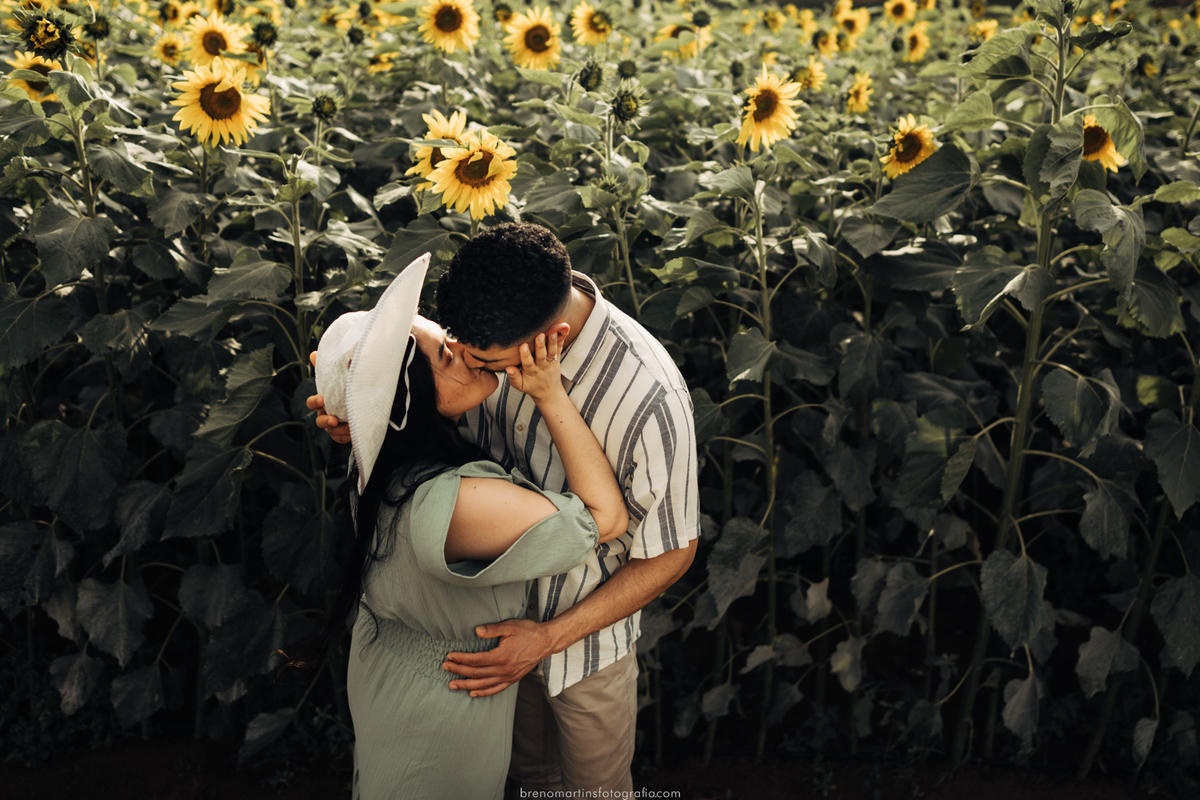 nathalia-e-igor-pre-wedding-em-holambra-no-parque-macena-brenomartinsfoto