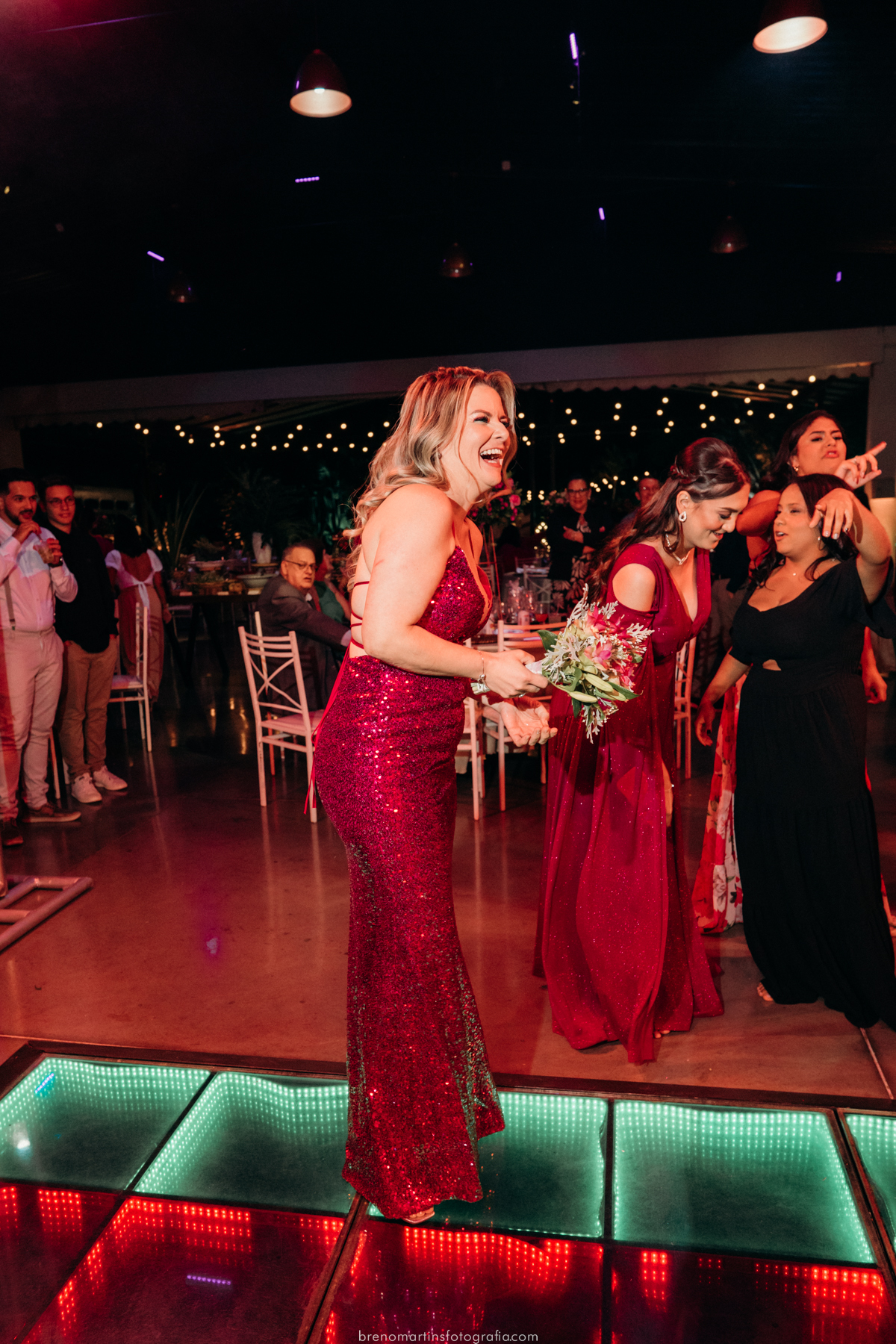 laysa-e-mateus-casamento-no-espaco-terra-nobre-em-monte-mor-eventos-brenomartinsfoto-breno-martins-fotografia 