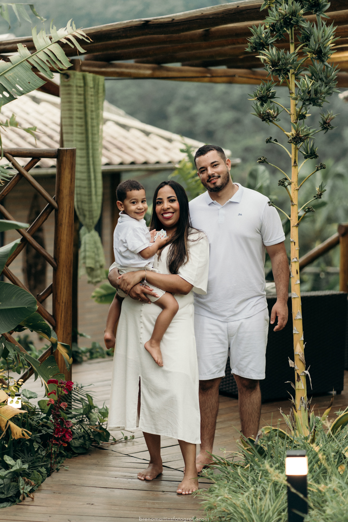 familia-almeida-sessao-de-fotos-em-iilhabela-sao-paulo-fotografo-em-ilhabela-brenomartinsfoto
