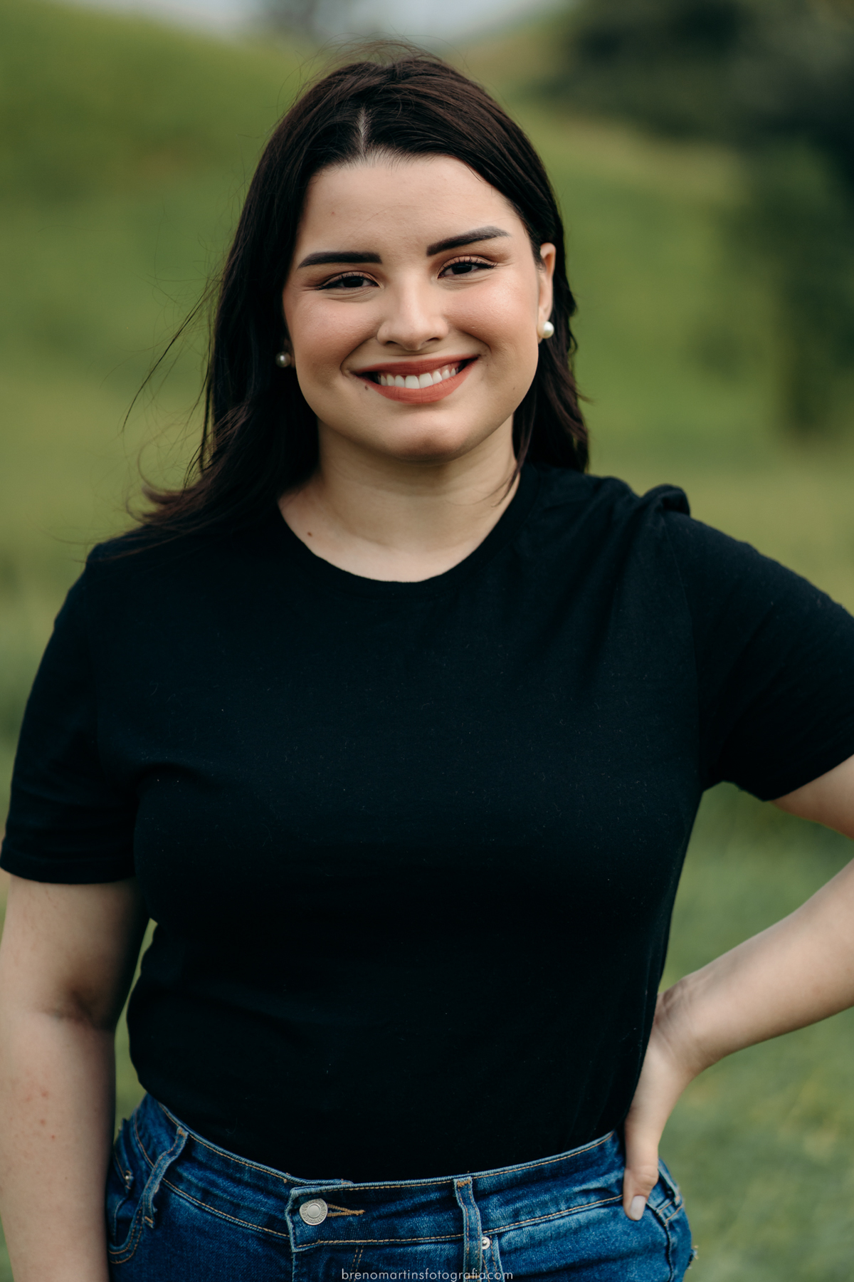 marina-e-flavio-pre-wedding-no-morro-do-capuava-em-pirapora-do-bom-jesus-brenomartinsfoto-breno-martins-fotografia 