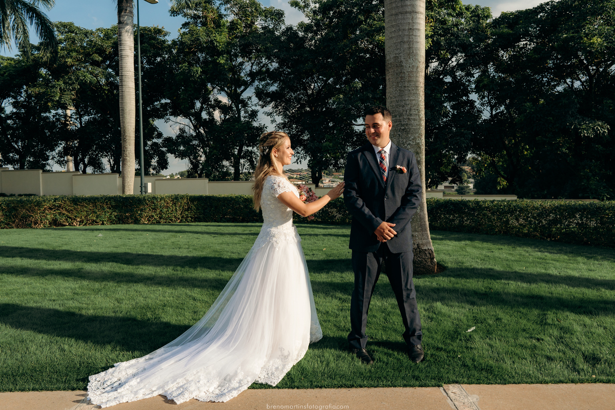 taina-e-marcos-casamento-sud-no-templo-de-campinas-sp-breno-martins-fotografia-breno-martins-foto-fotografo-do-templo-sud-templos-brasil-lds