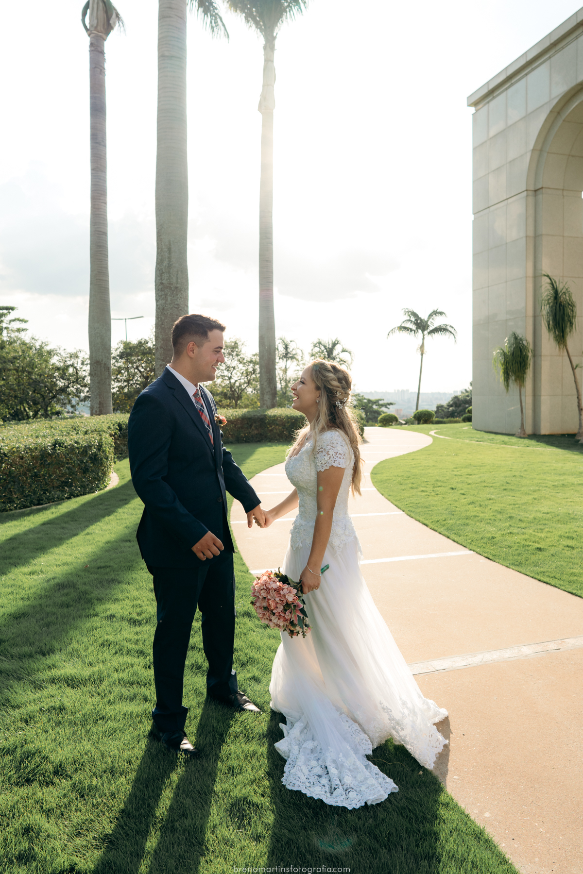 taina-e-marcos-casamento-sud-no-templo-de-campinas-sp-breno-martins-fotografia-breno-martins-foto-fotografo-do-templo-sud-templos-brasil-lds