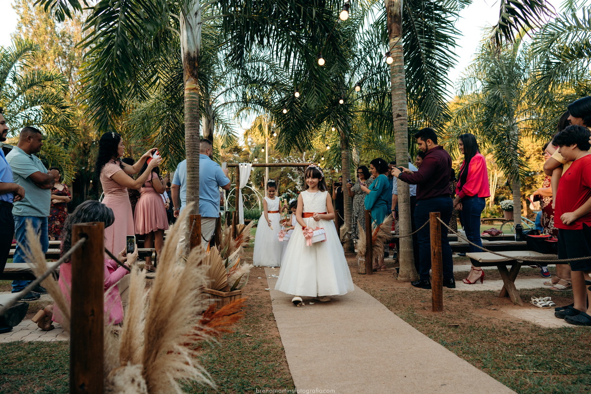 martha-e-felipe-casamento-na-chacara-caminho-de-luz-em-valinhos-sp-brenomartinsfoto-breno-martins-fotografia-casamento-em-valinhos 40.jpg
martha-e-felipe-casamento-na-chacara-caminho-de-luz-em-valinhos-sp-brenomartinsfoto-breno-martins-fotografia-casament