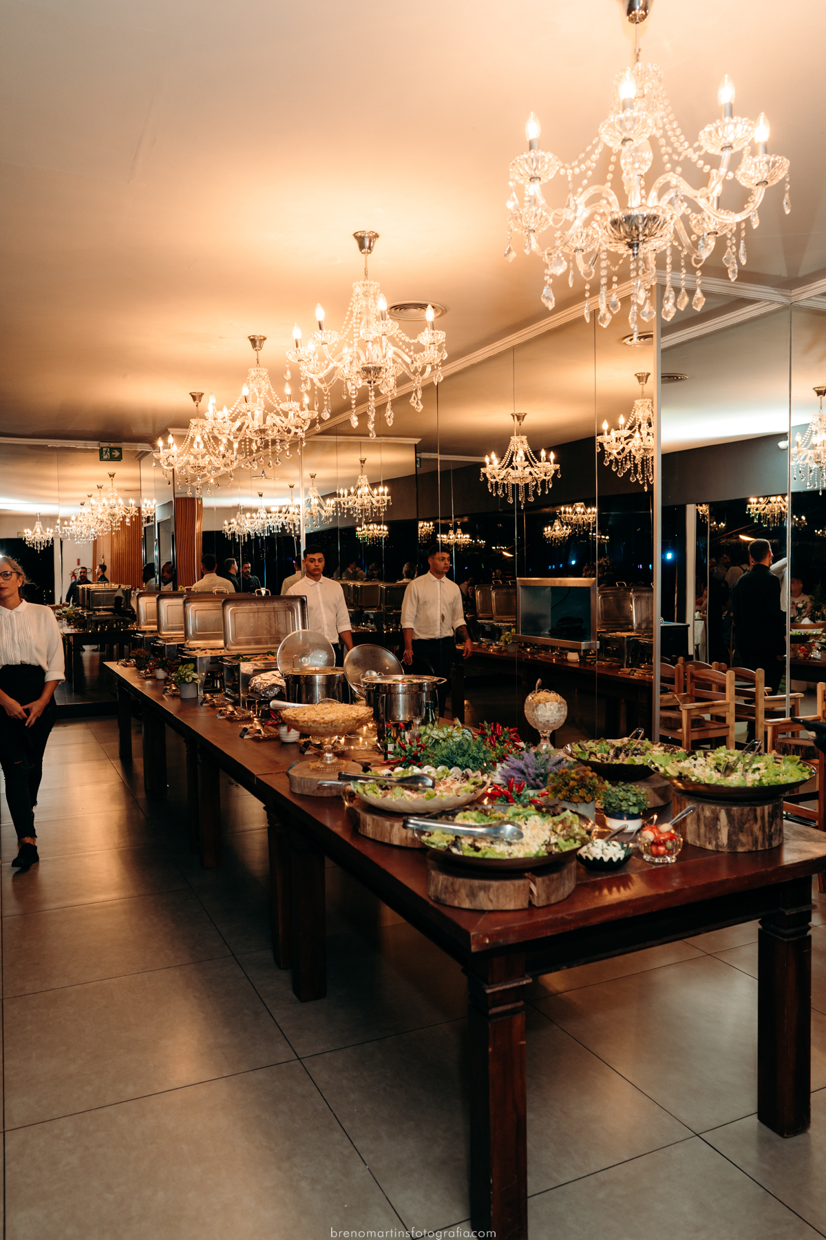 julia-e-koji-casamento-em-florianopolis-indaia-eventos-buffet-indaia-em-floripa-noiva-tatoo-vestido-de-noiva-casamento-buffet-indaia-eventos-brenomartinsfoto