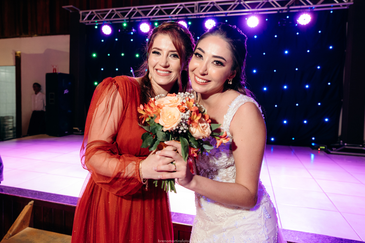 paola-e-silvio-casamento-no-espaco-ravena-garden-mairipora-sp-vestido-de-noiva-pet-no-casamento-brenomartinsfoto-breno-martins-fotografia 