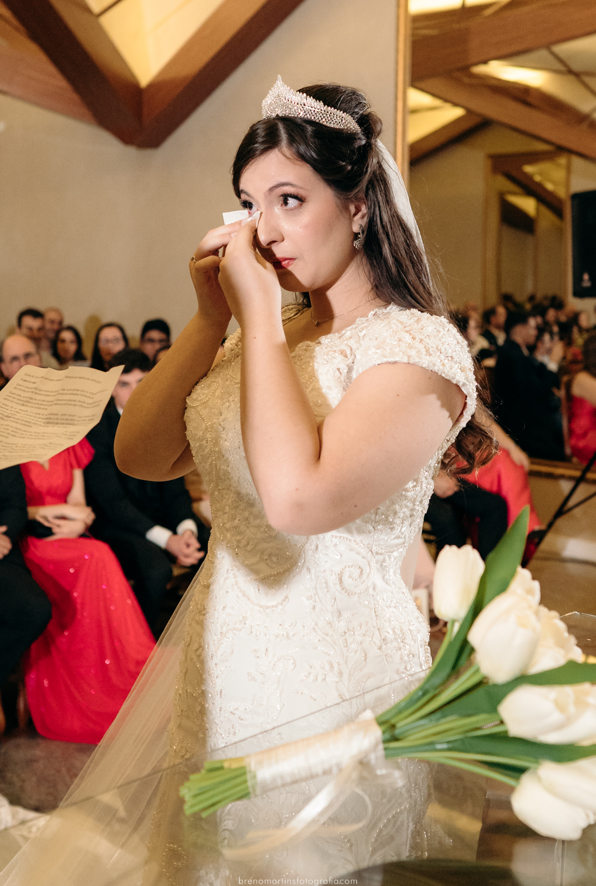 rebecca-e-victor-casamento-na mansao-arabesque-templo-de-sao-paulo-making-of-noiva-breno-martins-fotografia-breno-martins-foto-buffet-evento-perfeito 