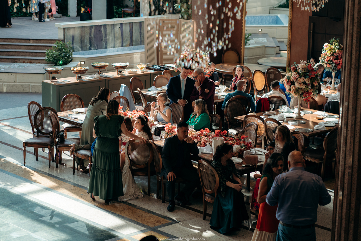 rebecca-e-victor-casamento-na mansao-arabesque-templo-de-sao-paulo-making-of-noiva-breno-martins-fotografia-breno-martins-foto-buffet-evento-perfeito 
