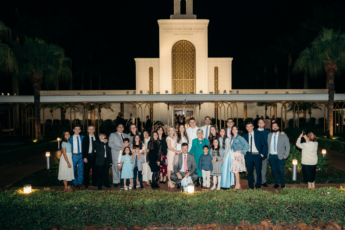 rebecca-e-victor-casamento-na mansao-arabesque-templo-de-sao-paulo-making-of-noiva-breno-martins-fotografia-breno-martins-foto-buffet-evento-perfeito 