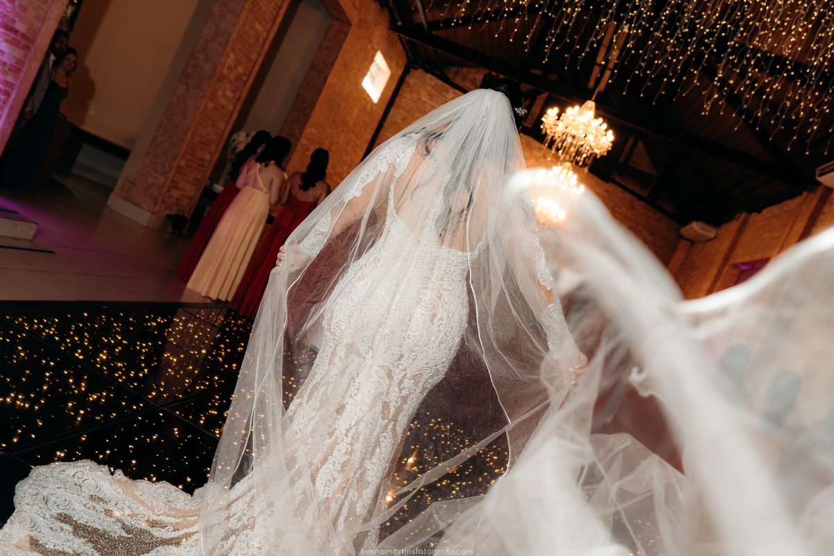 renata-e-rafael-casamento-no-villaggio-europeo-buffet-evento-perfeito-mansao-lucas-vestidodenoiva-casamento-evento-perfeito-brenomartinsfoto