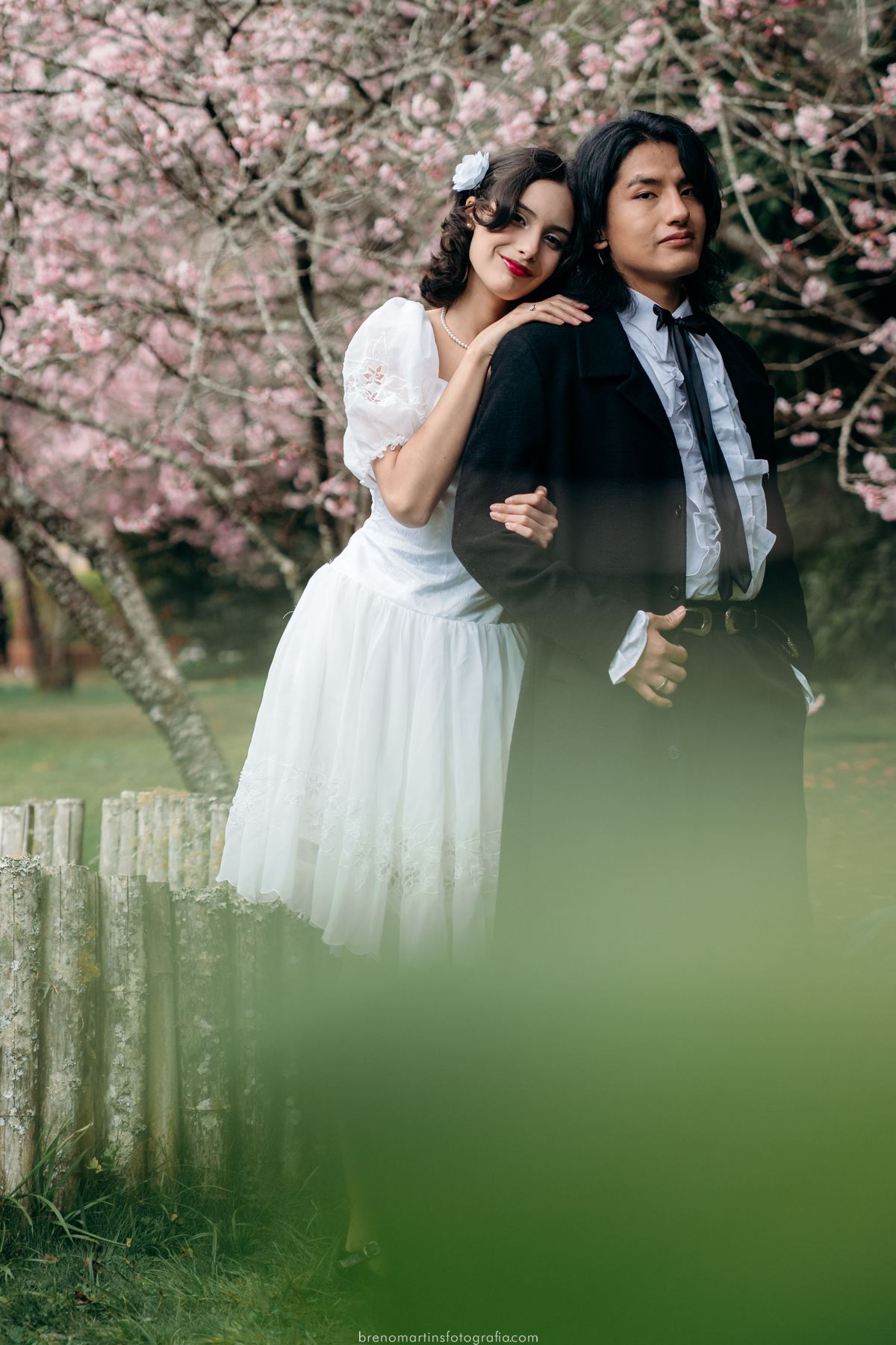 stefane-e-esau-pre-wedding-no-parque-das-cerejeiras-em-campos-do-jordao-sp-brenomartinsfoto-breno-martins-fotografia