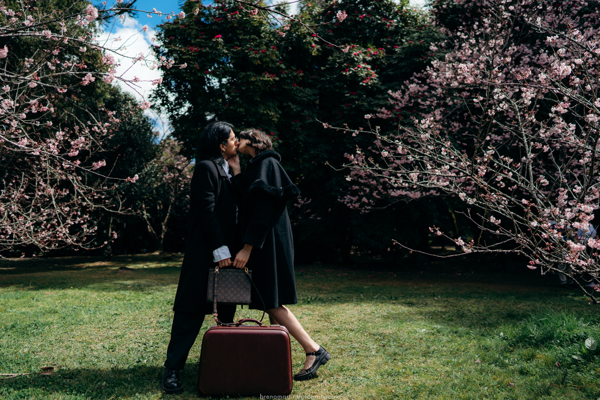 stefane-e-esau-pre-wedding-no-parque-das-cerejeiras-em-campos-do-jordao-sp-brenomartinsfoto-breno-martins-fotografia