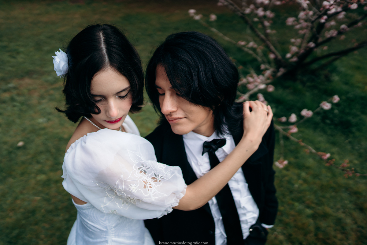 stefane-e-esau-pre-wedding-no-parque-das-cerejeiras-em-campos-do-jordao-sp-brenomartinsfoto-breno-martins-fotografia