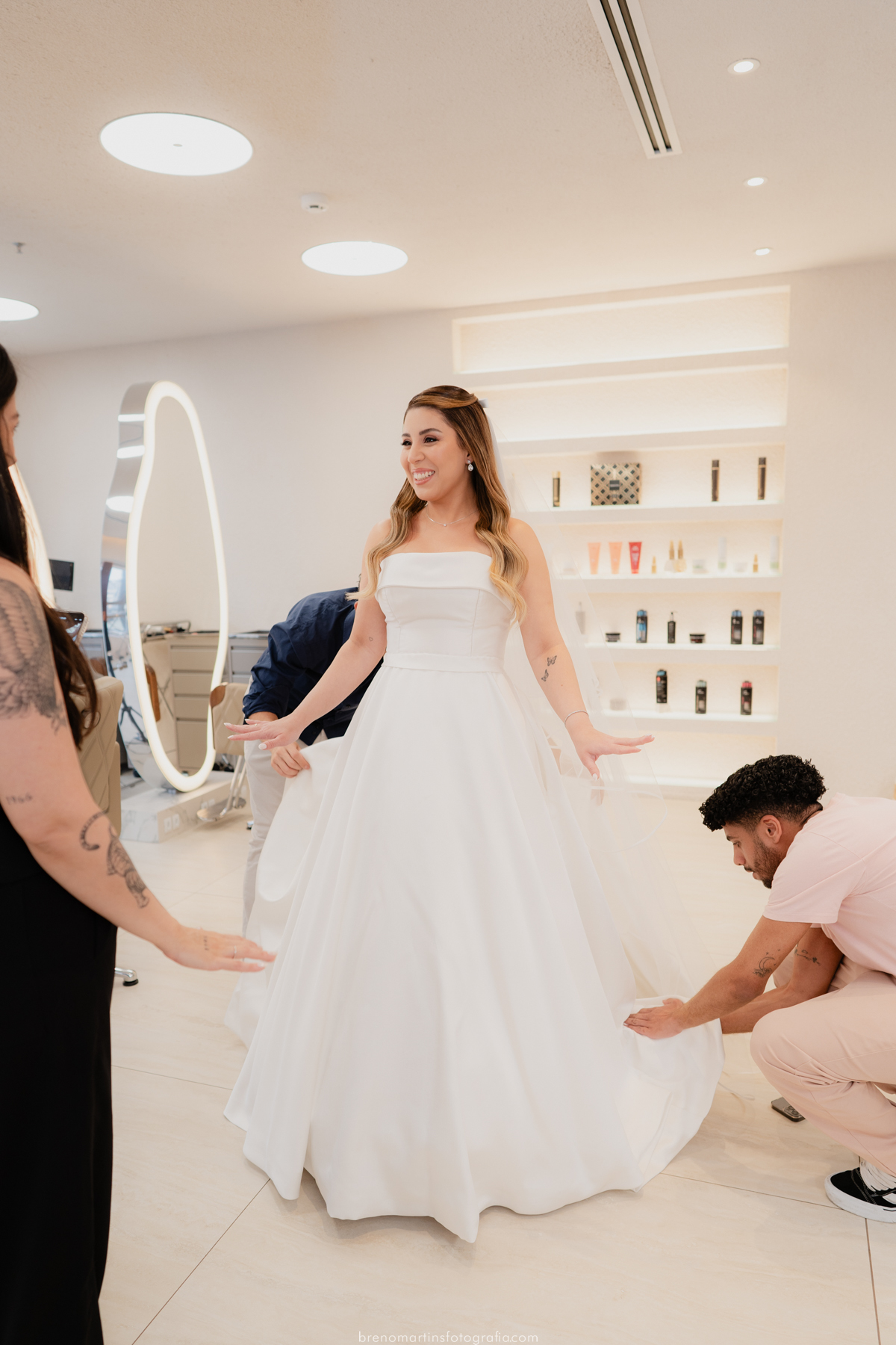 taty-e-lucas-making-of-boutique-casamento-na-casinha-quintal-breno-martins-fotografia-brenomartinsfoto 