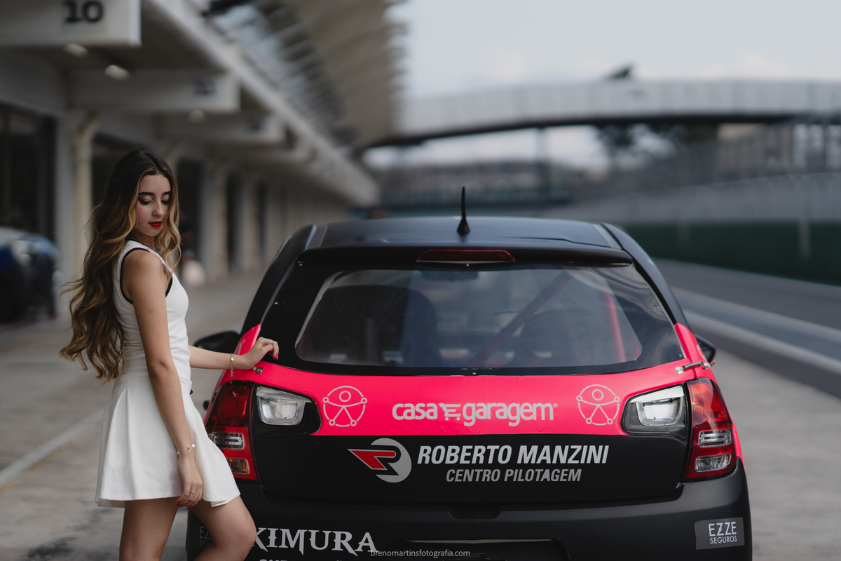 maria-clara-sessao-15-anos-no-autodromo-de-interlagos-brenomartinsfoto-breno-martins-fotografia-formula-1-interlagos 