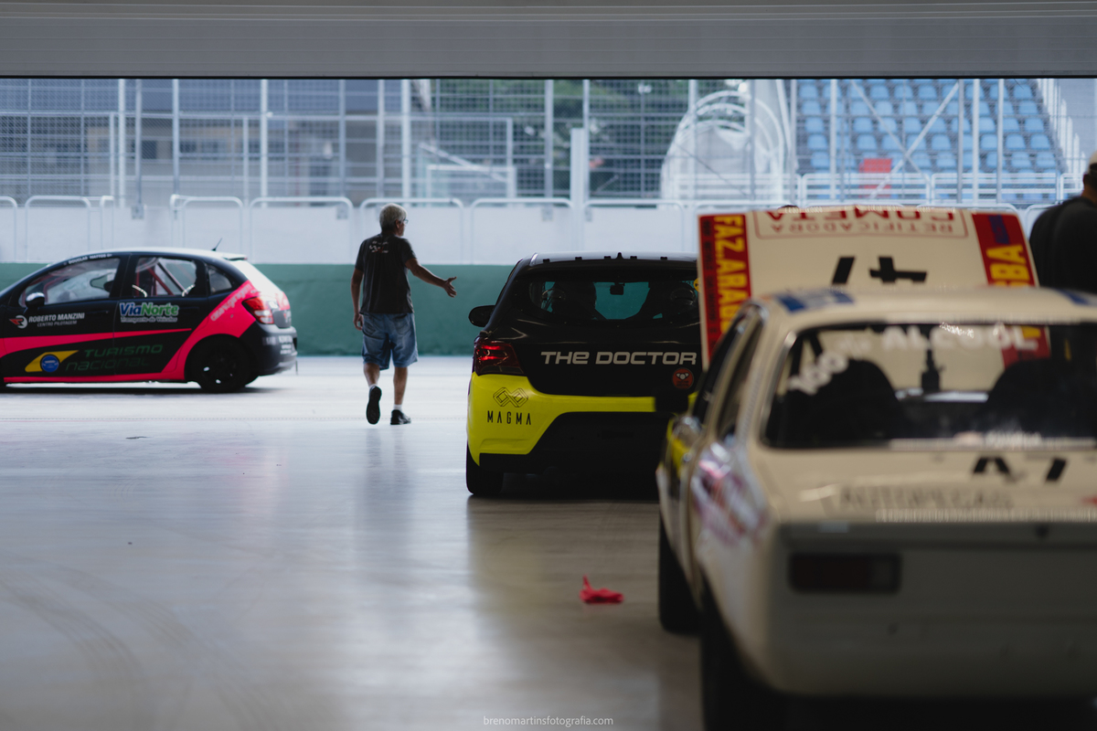 maria-clara-sessao-15-anos-no-autodromo-de-interlagos-brenomartinsfoto-breno-martins-fotografia-formula-1-interlagos 