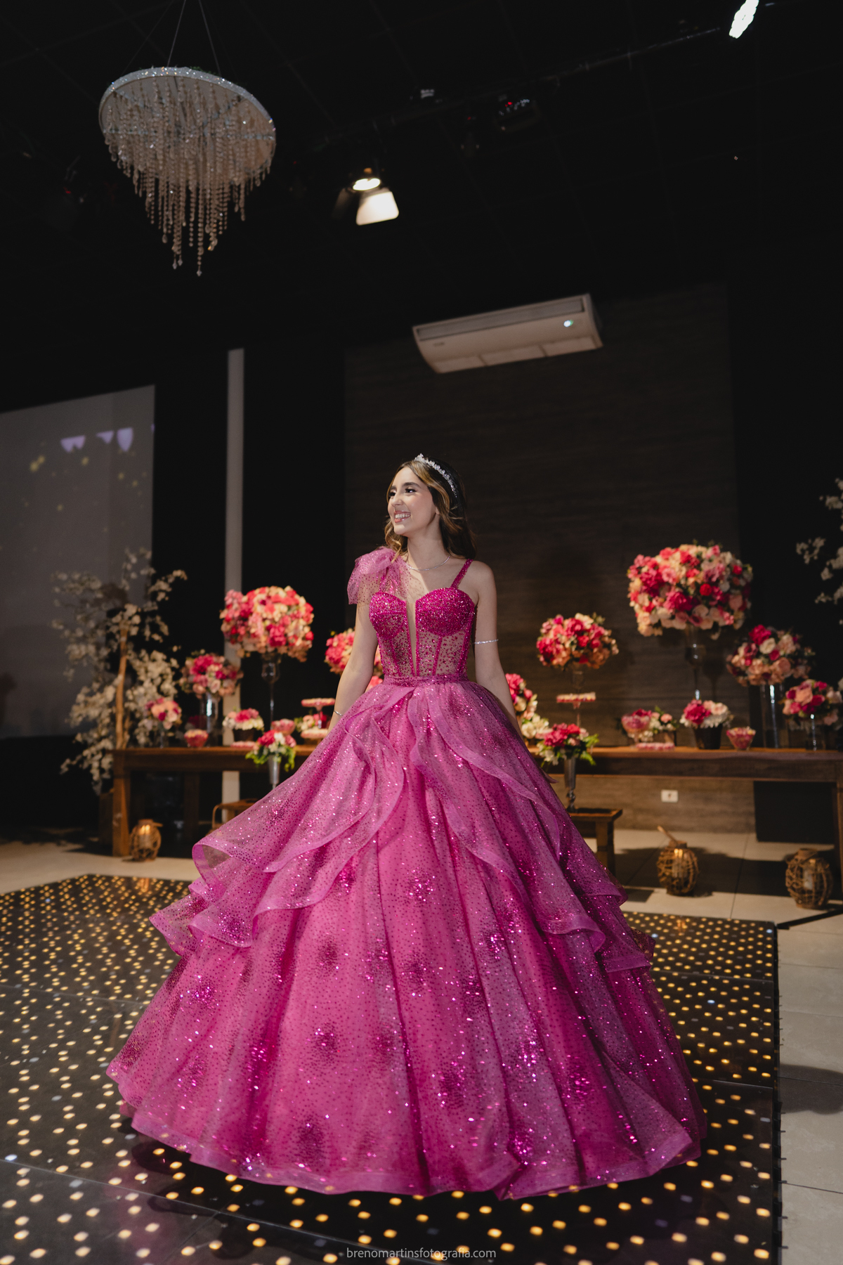 maria-clara-aniversario-de-15-anos-na-vila-baruc-breno-martins-foto-mari-xv 